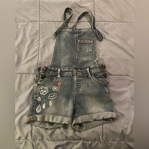 Cat & Jack Girls Overall Shorts size M